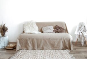 What Makes Scandinavian Interior Design Work So Well in Small Flats?